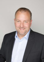 TM_Praesidiumsbild_Bjoern_Schulz (1) (1) TM_Praesidiumsbild_Bjoern_Schulz (1) (1)